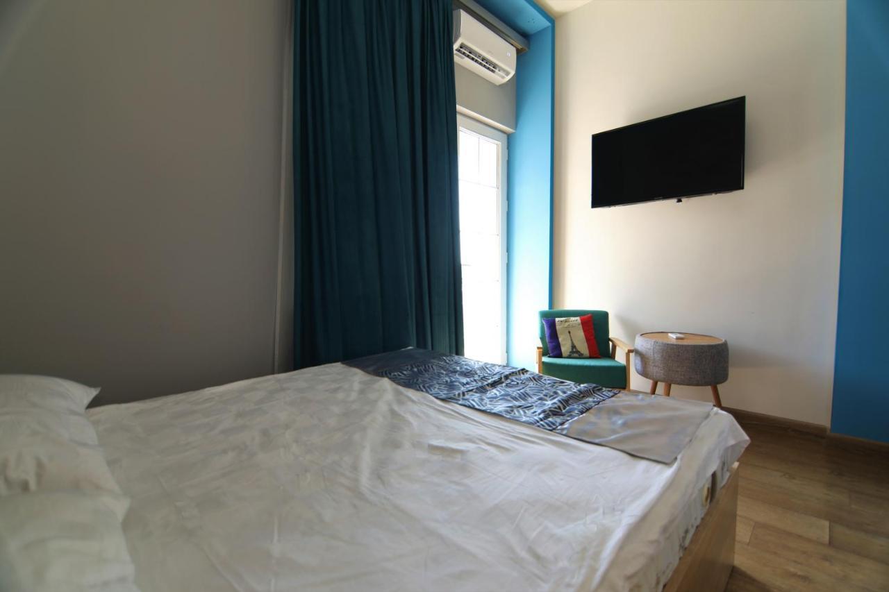 La Casa Hotel Yerevan Bagian luar foto